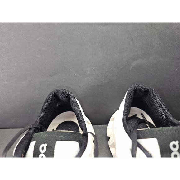 Oncloud Women 8 Comfy footwear - Picture 11 of 12